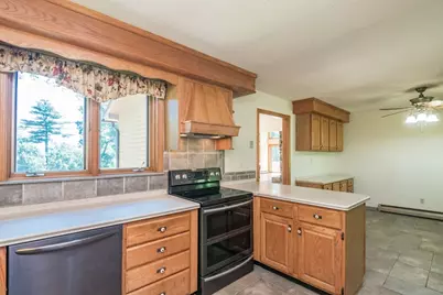 35 Old Stagecoach Dr, Monson, MA 01057 - Photo 15