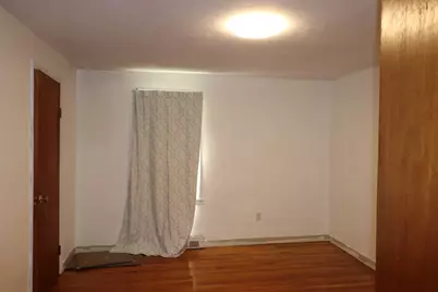 845 Stafford, Leicester, MA 01524 - Photo 9