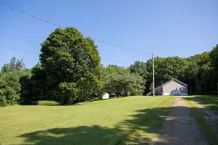 9 S County Rd, Florida, MA 01247 - Photo 5