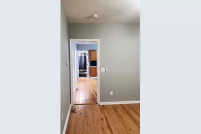 31 Esther St, Worcester, MA 01604 - Photo 9