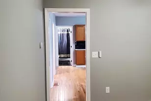 31 Esther St, Worcester, MA 01604 - Photo 9
