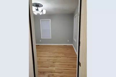 31 Esther St, Worcester, MA 01604 - Photo 7