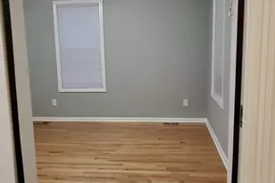 31 Esther St, Worcester, MA 01604 - Photo 7