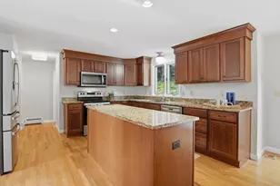 22 Wachusett Cir, Shrewsbury, MA 01545 - Photo 5