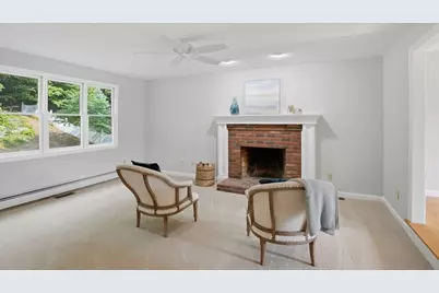 22 Wachusett Cir, Shrewsbury, MA 01545 - Photo 9