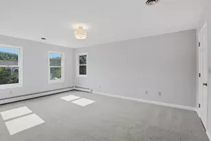 22 Wachusett Cir, Shrewsbury, MA 01545 - Photo 19