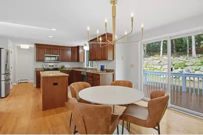 22 Wachusett Cir, Shrewsbury, MA 01545 - Photo 5
