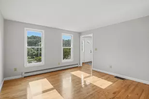 22 Wachusett Cir, Shrewsbury, MA 01545 - Photo 17