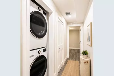 619 East 5th #1, Boston, MA 02127 - Photo 17