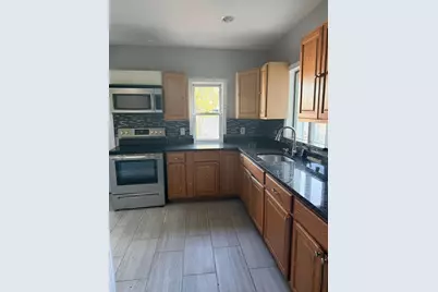 20 Oakland Ter, Lynn, MA 01905 - Photo 5