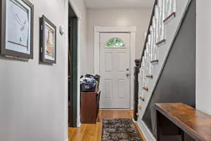 85 Montrose St, Springfield, MA 01109 - Photo 5