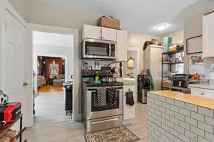 85 Montrose St, Springfield, MA 01109 - Photo 15