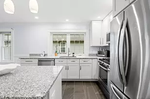 33A Warren Ave, Milton, MA 02186 - Photo 9