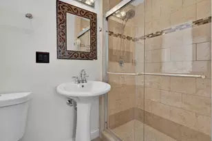 29 Bowman St, Malden, MA 02148 - Photo 17