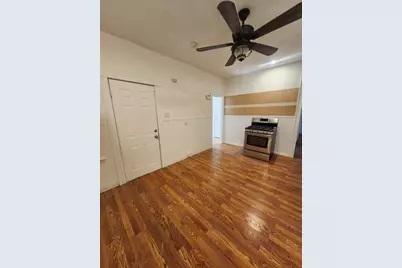 398-400 Spring St #1, Brockton, MA 02301 - Photo 11