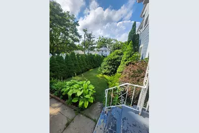 398-400 Spring St #1, Brockton, MA 02301 - Photo 13