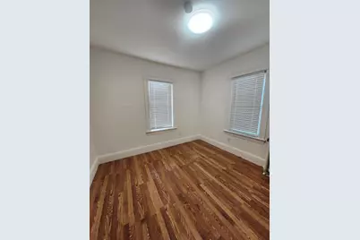 398-400 Spring St #1, Brockton, MA 02301 - Photo 3
