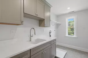 1 Dolores Dr, Burlington, MA 01803 - Photo 31