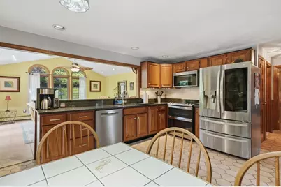 12 Heritage Drive, Woburn, MA 01801 - Photo 13