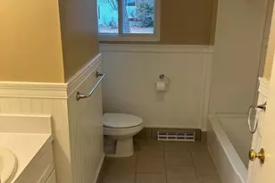 11 Debra Ln, Framingham, MA 01701 - Photo 9