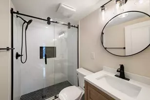 8 Hollis St, Newton, MA 02458 - Photo 21