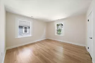8 Hollis St, Newton, MA 02458 - Photo 17