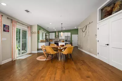 374 South St, Northampton, MA 01060 - Photo 9