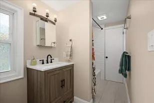 374 South St, Northampton, MA 01060 - Photo 23