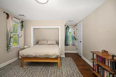 374 South St, Northampton, MA 01060 - Photo 29