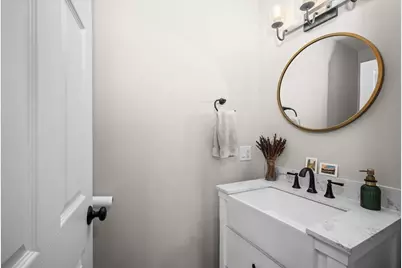 374 South St, Northampton, MA 01060 - Photo 13