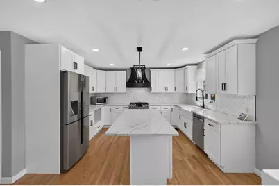 9 Broadview Ave, Berkley, MA 02779 - Photo 9