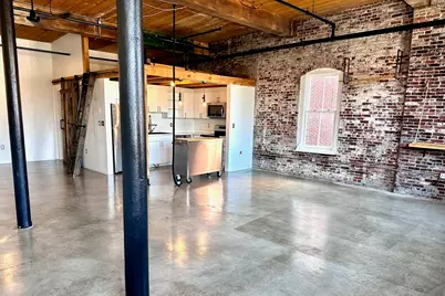 172 Middle St #311, Lowell, MA 01852 - Photo 3