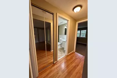 7 Maple Crest Cir #E, Holyoke, MA 01040 - Photo 11