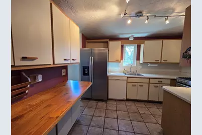 52 Liberty St #C5, Plymouth, MA 02360 - Photo 3