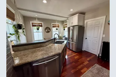 123 Court St #2, Plymouth, MA 02360 - Photo 3