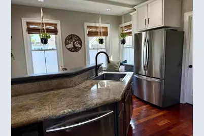 123 Court St #2, Plymouth, MA 02360 - Photo 5