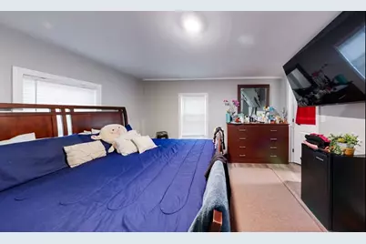 55 Pleasant St, Marlborough, MA 01752 - Photo 9