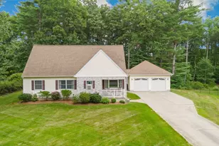 16 Pine Hill Rd, Easthampton, MA 01027 - Photo 1