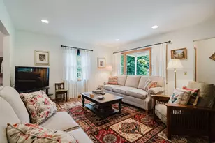 16 Pine Hill Rd, Easthampton, MA 01027 - Photo 7
