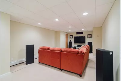 16 Pine Hill Rd, Easthampton, MA 01027 - Photo 25