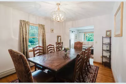 16 Pine Hill Rd, Easthampton, MA 01027 - Photo 9