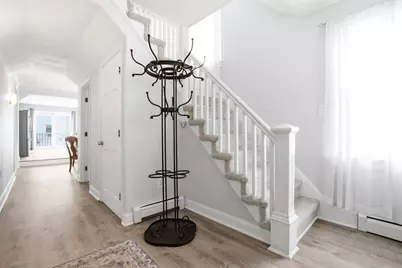 2 Elmwood Ave, Haverhill, MA 01835 - Photo 3