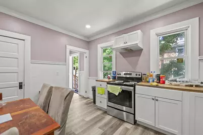 271 Tyler St, Pittsfield, MA 01201 - Photo 9