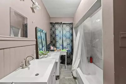 271 Tyler St, Pittsfield, MA 01201 - Photo 17
