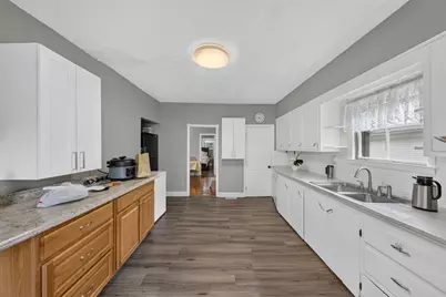 8 Gilman Street, Worcester, MA 01605 - Photo 5