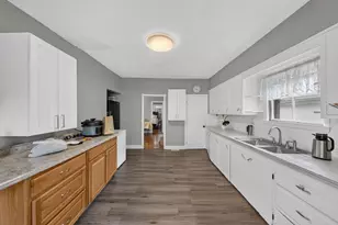 8 Gilman St, Worcester, MA 01605 - Photo 5