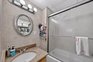 8 Gilman St, Worcester, MA 01605 - Photo 25