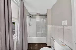 8 Gilman St, Worcester, MA 01605 - Photo 9
