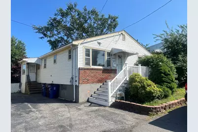13 Lantern Rd, Revere, MA 02151 - Photo 1