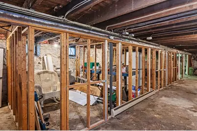 9 Bourne St, Lowell, MA 01852 - Photo 39